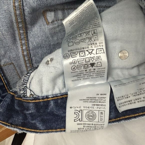 Levi Jeans 550 Mens Size 36x36 Straight Leg Blue Denim - Picture 9 of 11